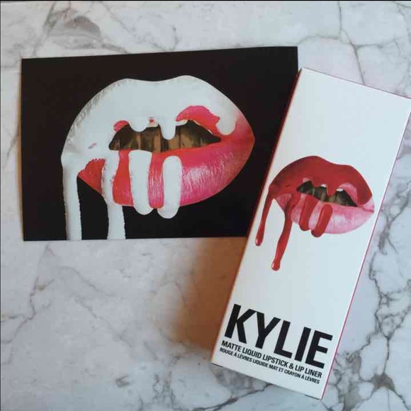 COPY - Kylie Jenner Lip Kit- Mary Jo K